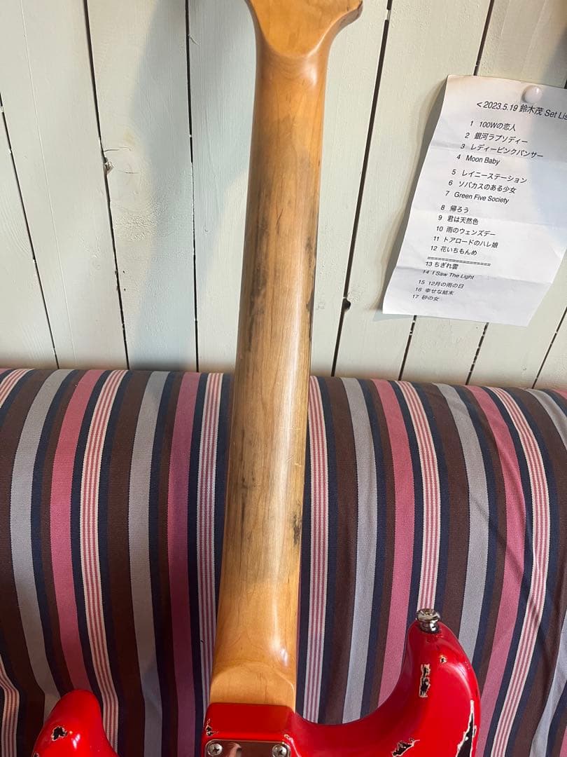 メーカー不明Stratocaster フィエスタレッド　レリック加工