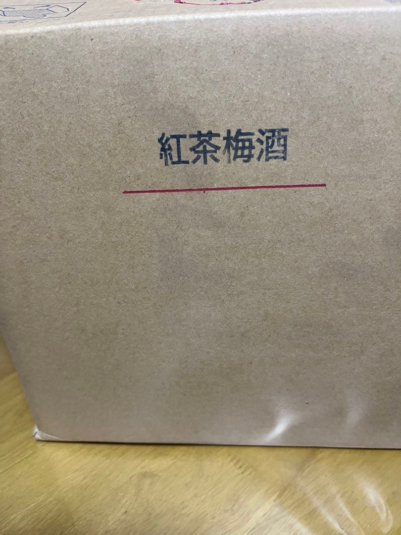 紅茶梅酒キュービー18L入り