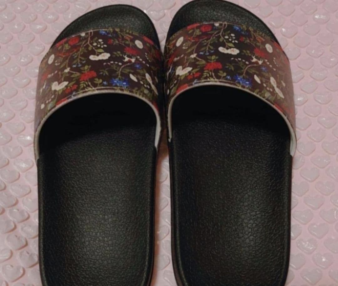 進撃の巨人 亀井英里コラボ サンダル リヴァイ エレン エルヴィン