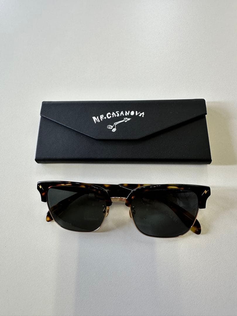 【新品未使用】サングラス ケース付 ラッセルノ 1695