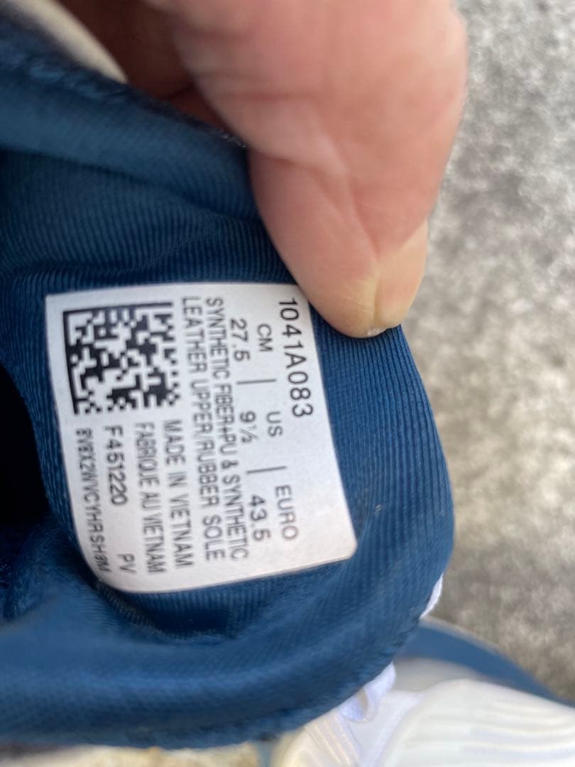 美品【アシックス】テニスシューズ Court FF 2 ジョコビッチ