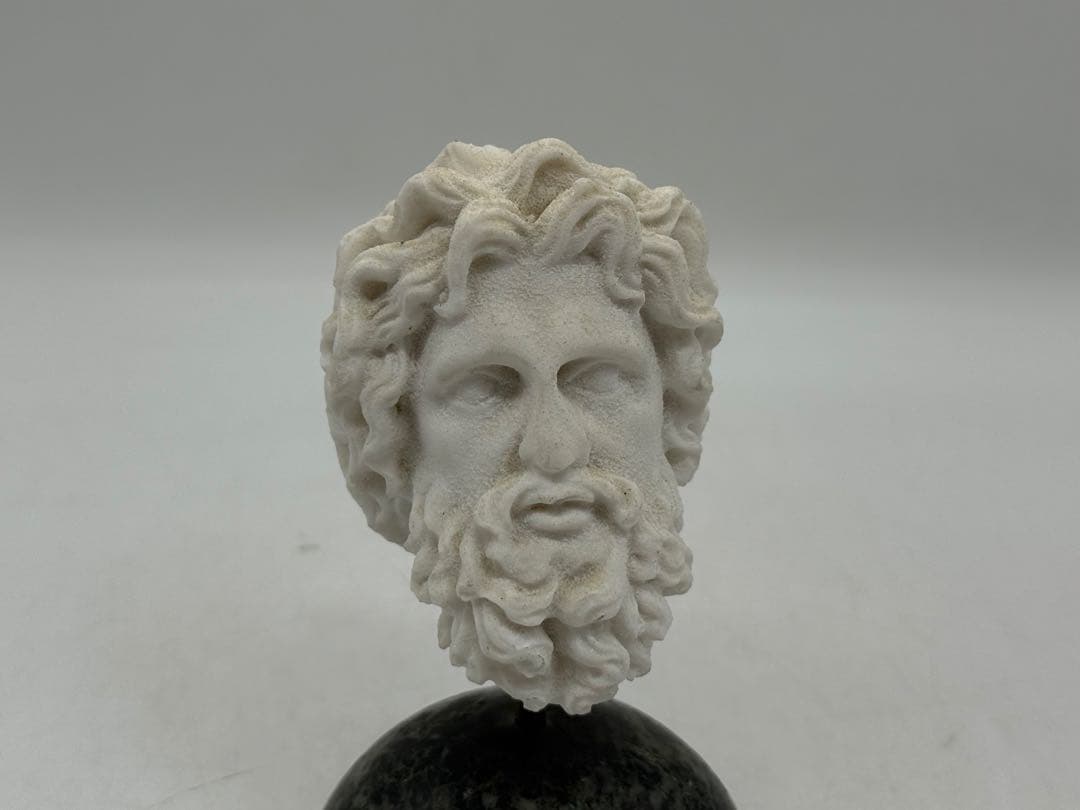 オブジェ　人物　石膏像大理石台　イタリア？ギリシャ？　送料込み250818