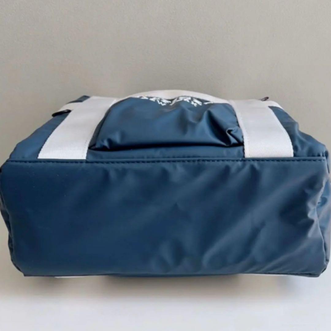 【新品未使用】トミーヒルフィガーゴルフ　ラウンドバッグ トリプルポケット