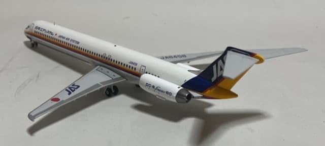 航空機・ヘリコプター JAS MD-81
