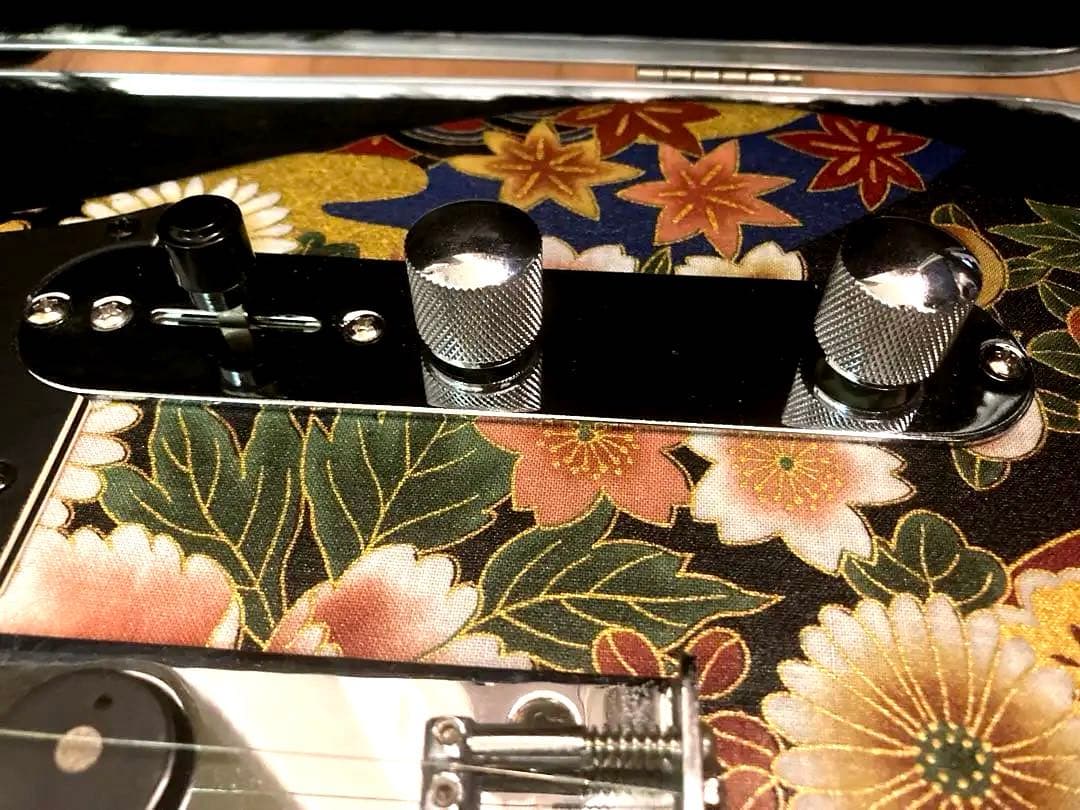 テレキャスター 和風花柄 ハンドメイド オリジナルギター ハードケース付き