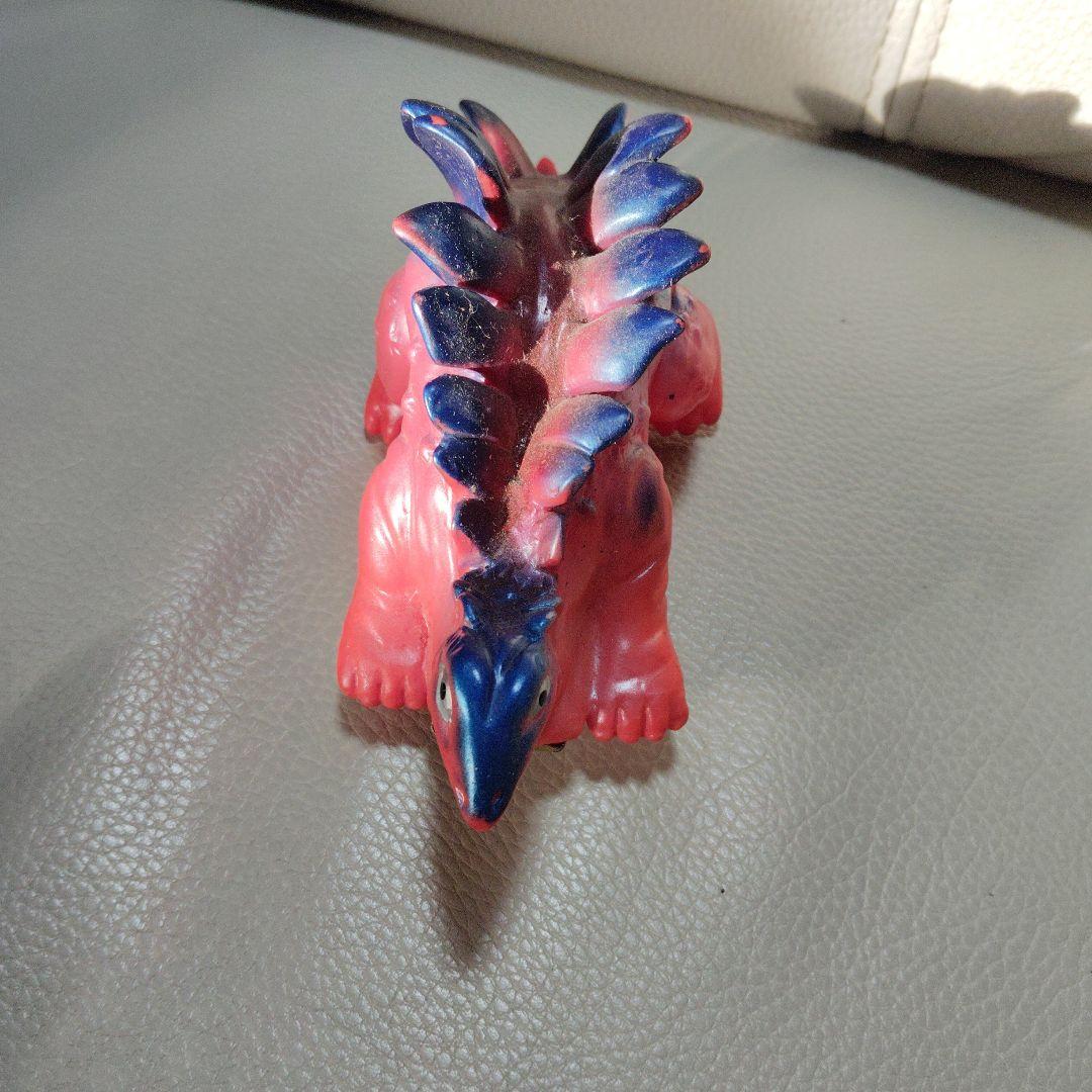 ま*す様 発火恐竜