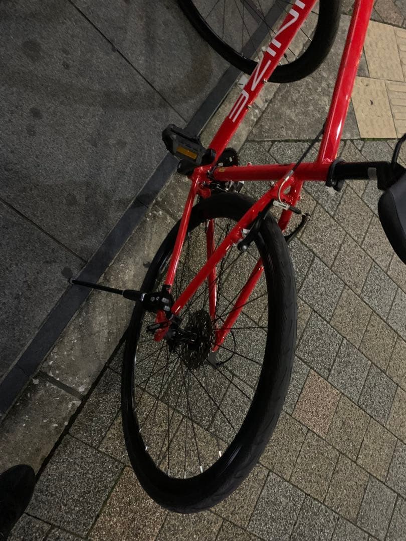 UNIZEレッド スポーツバイク