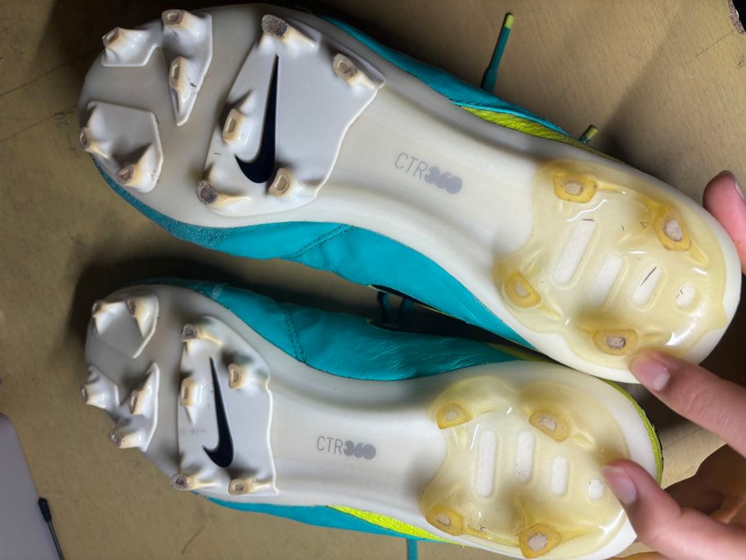 ナイキティエンポレジェンド6特注