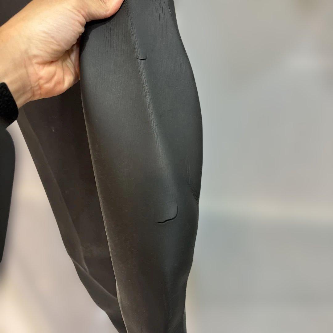 トライアスロンウェットスーツ