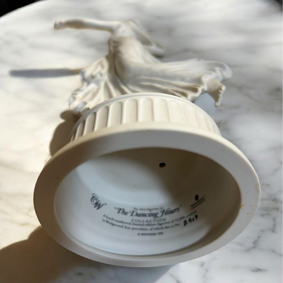 ま*あ様 ウェッジウッド フィギュリン ダンシングアワー