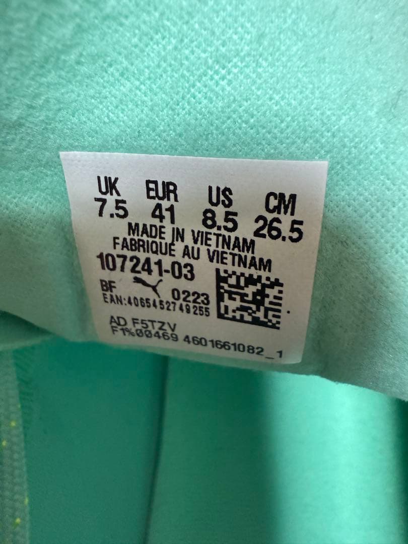 【新品】サッカー　プーマ　スパイク　26.5㎝