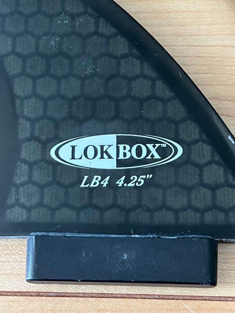 LOK BOX クアッドサーフボードフィン LB1 /LB4