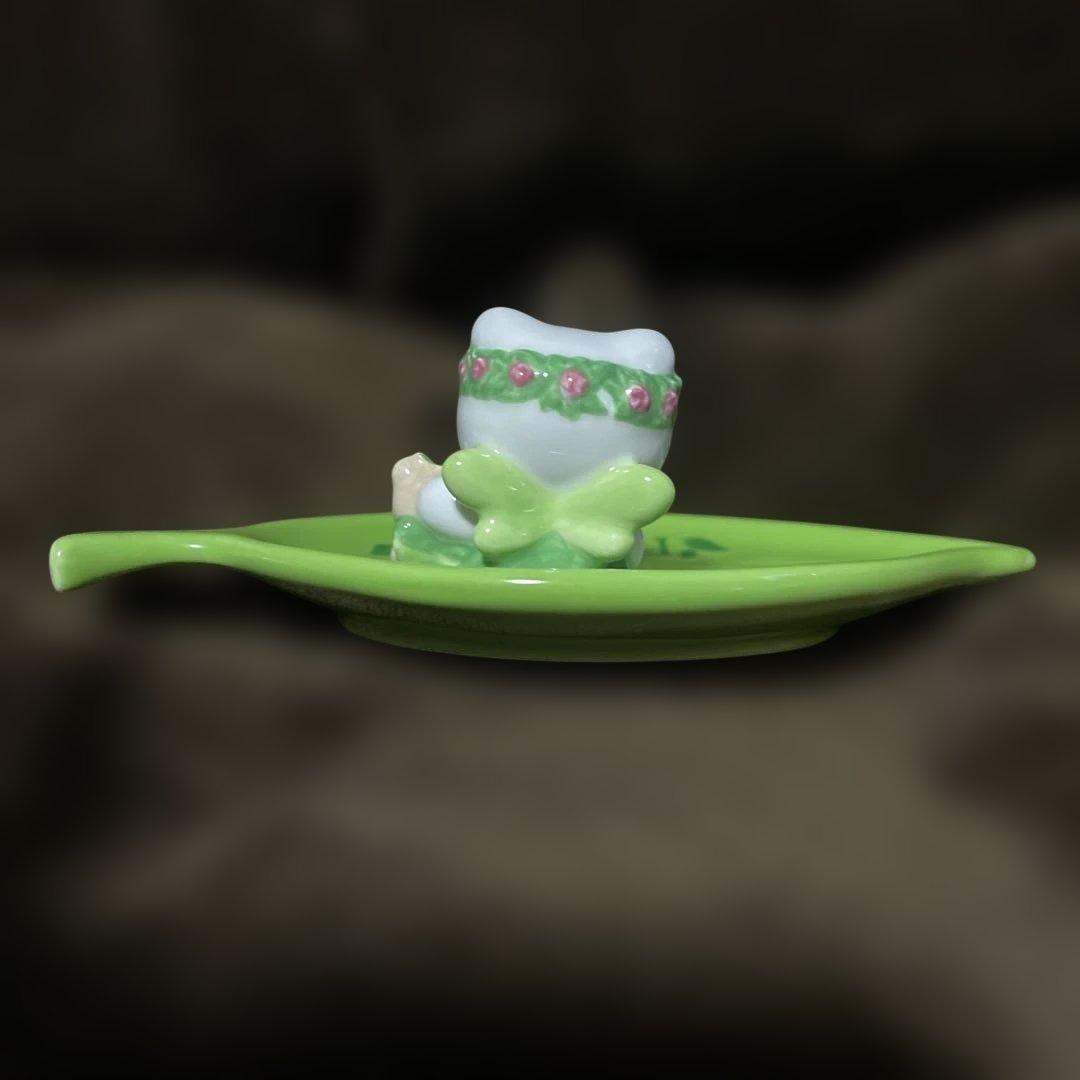 サンリオ、フェアリーキティ ☆陶器製小物入れ葉っぱ型☆激レア！