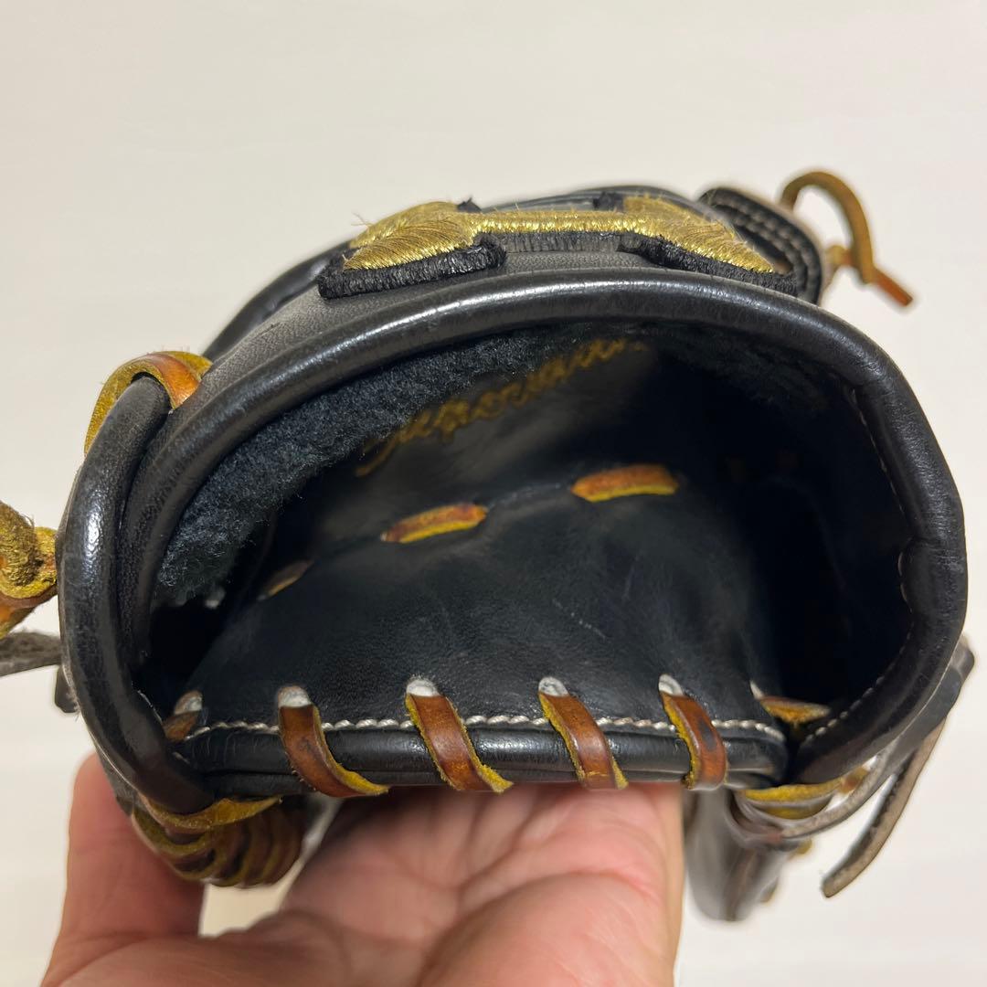 Under Armour 硬式野球外野手用グローブ