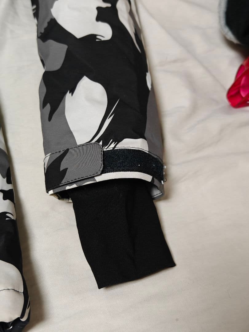 スノーボードウェアセット（カモフラージュ）