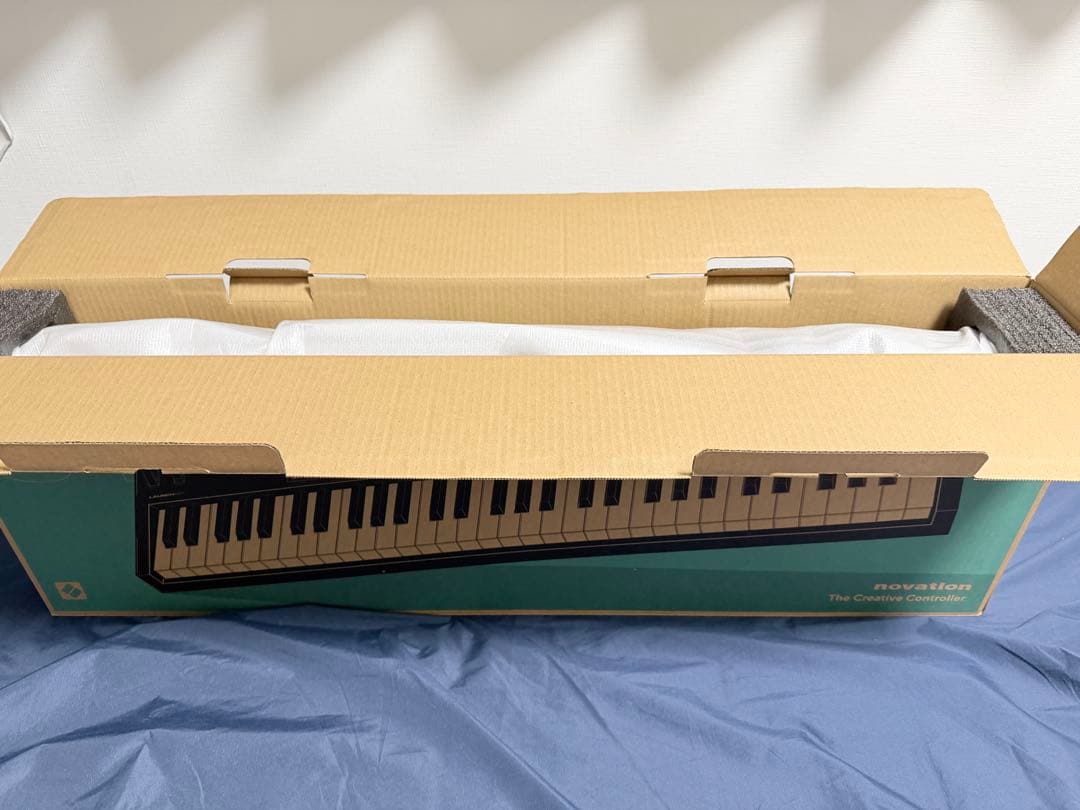 【美品】Novation Launchkey61 MK4