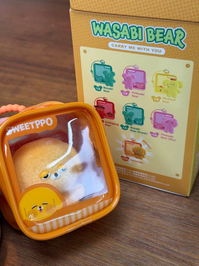 韓国 WASABI BEAR ワサビベア carry me with you