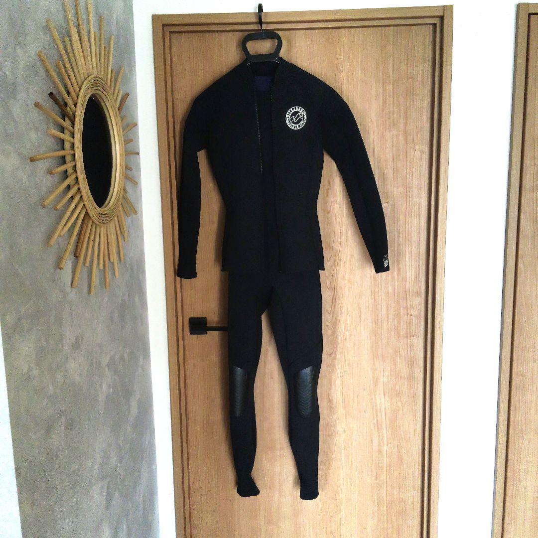 BILLABONG ブラック フルスーツ