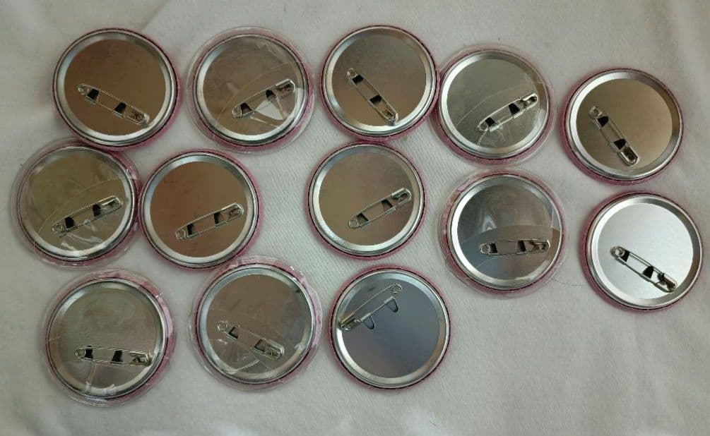 すとぷり　さとみ　缶バッチ　さとはぴ　ワンマン　マイク