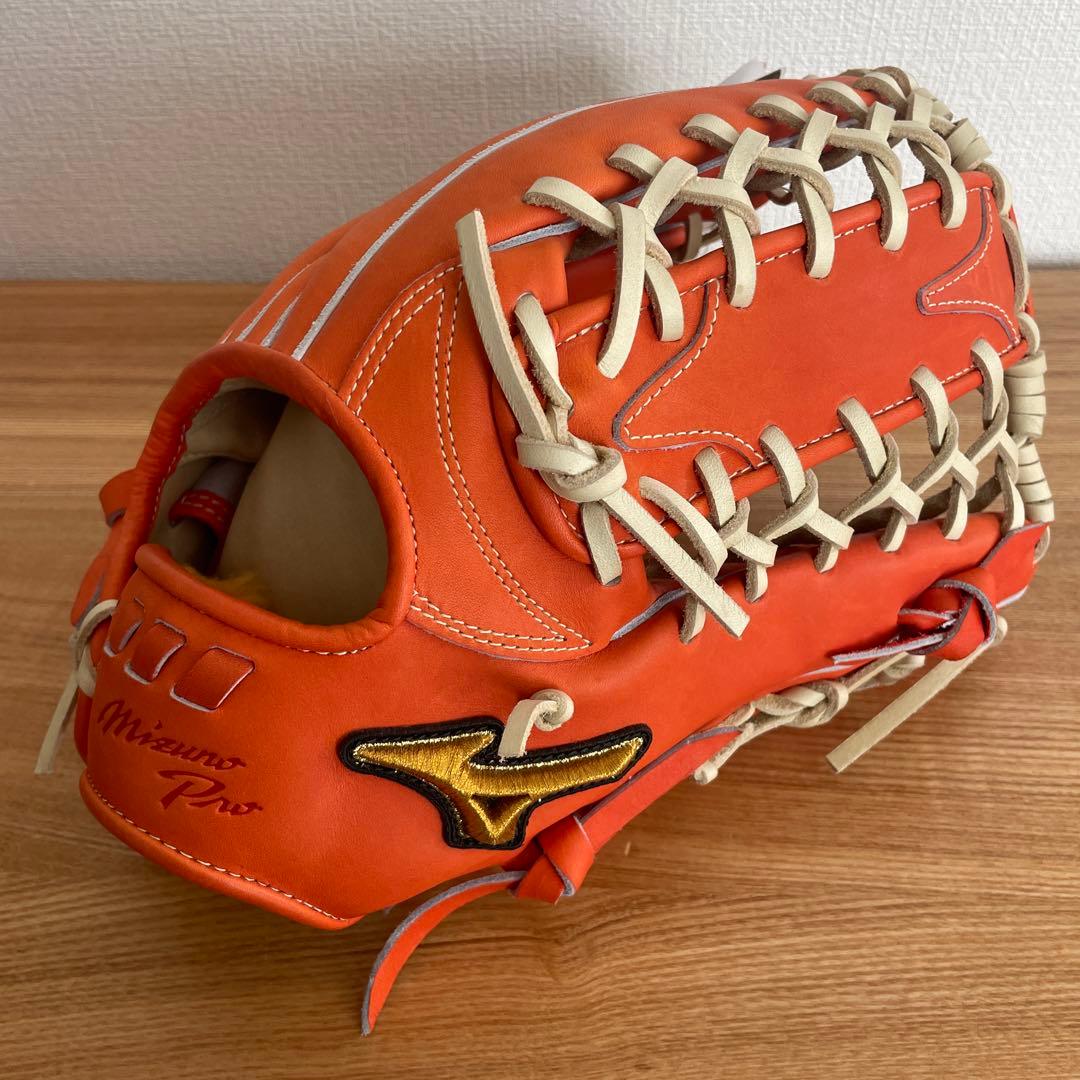 ミズノプロ　硬式用　外野手用　グラブ　グローブ　定価62,700円　5DNA