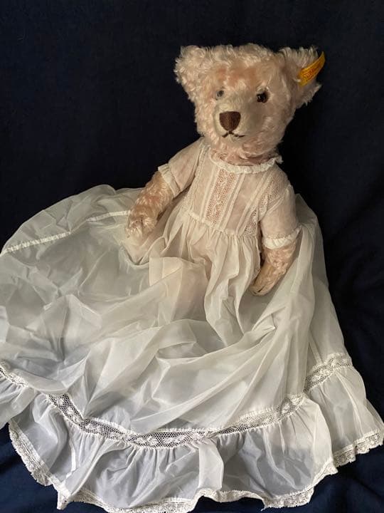 希少　シュタイフ　テディベア　アンティークのドレスつき　クリスマス　プレゼント