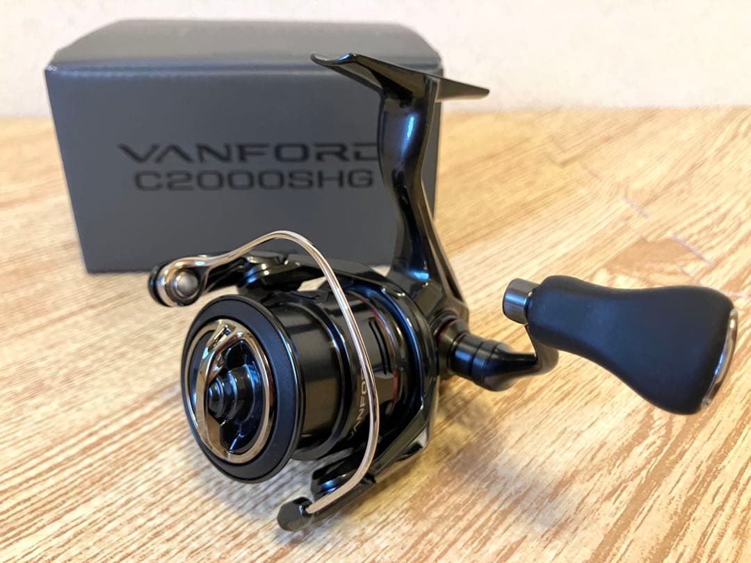 シマノ24ヴァンフォード C2000SHG スピニングリール