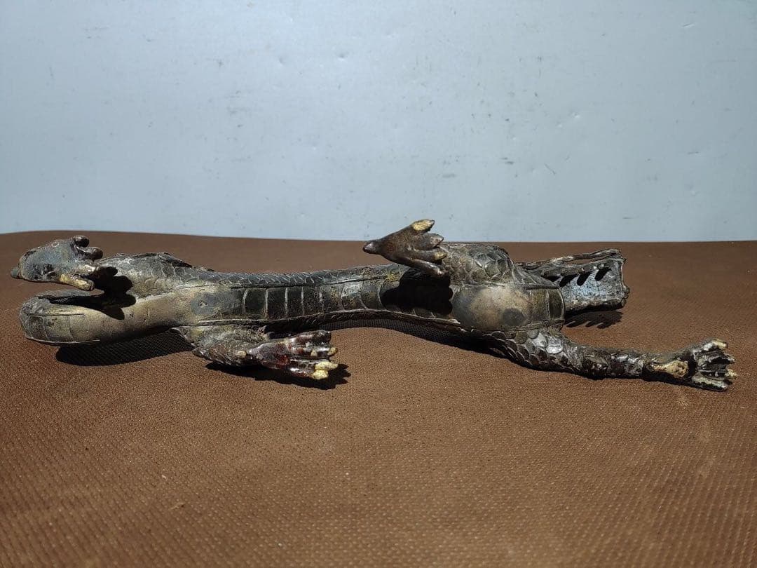 時代物　純銅製泥金龍　アンティーク　置物　古美術