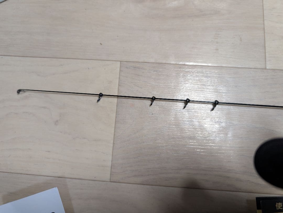 新品　 ダイワ 　管218GP 銀狼 唯牙 1.2 57　箱　保証書無し