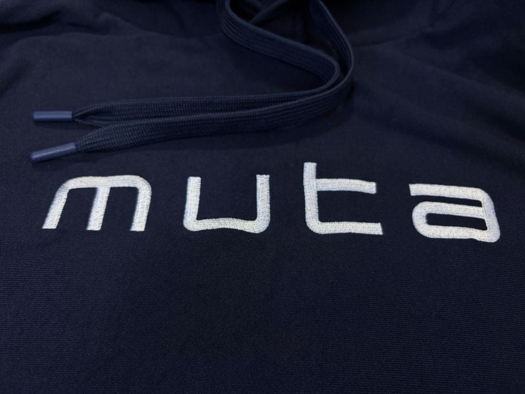 muta MARINE GOLF ヒートパフォーマ プルオーバーパーカー