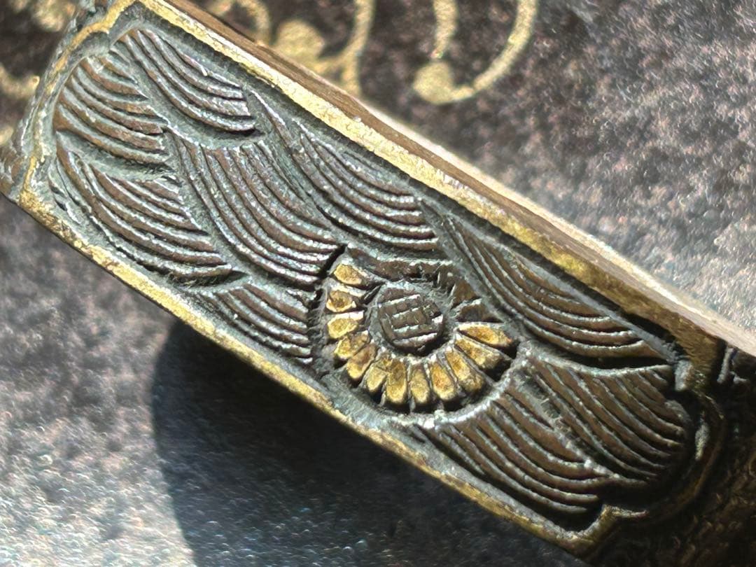 刀装具　波模様　武具　日本刀　骨董　アンティーク　コレクション