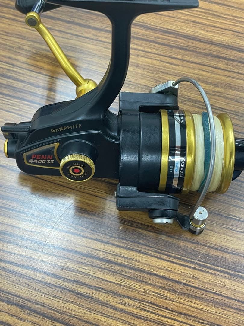 PENN ペン　スピンフィッシャー　4400SS