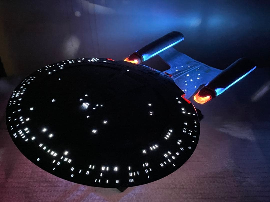 欠品あり 1/2000 アオシマ スタートレック NCC-1701-D