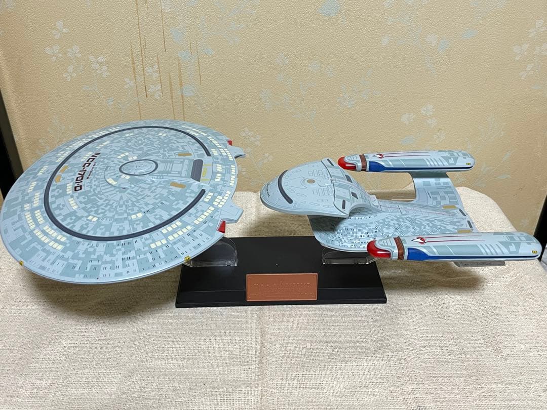 欠品あり 1/2000 アオシマ スタートレック NCC-1701-D