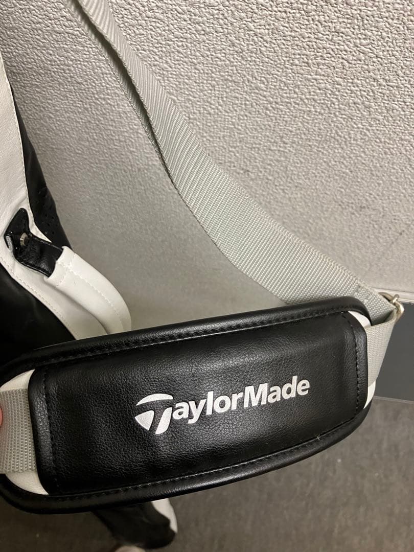 テーラーメイド　バッグ　3本挿