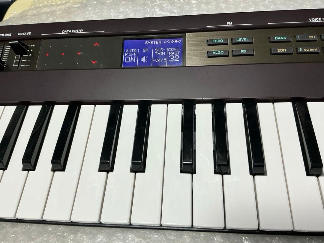 ピ*ン様 Yamaha Reface DX☆Decksaver ケース付き☆美品