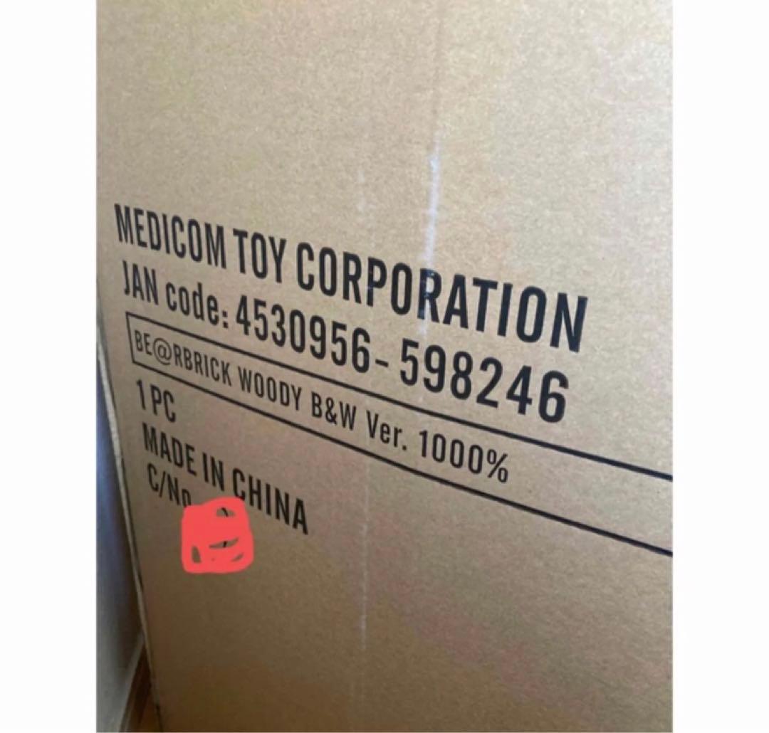 ベアブリック 1000% 新品　ディズニー　ウッディ　約70cmサイズ