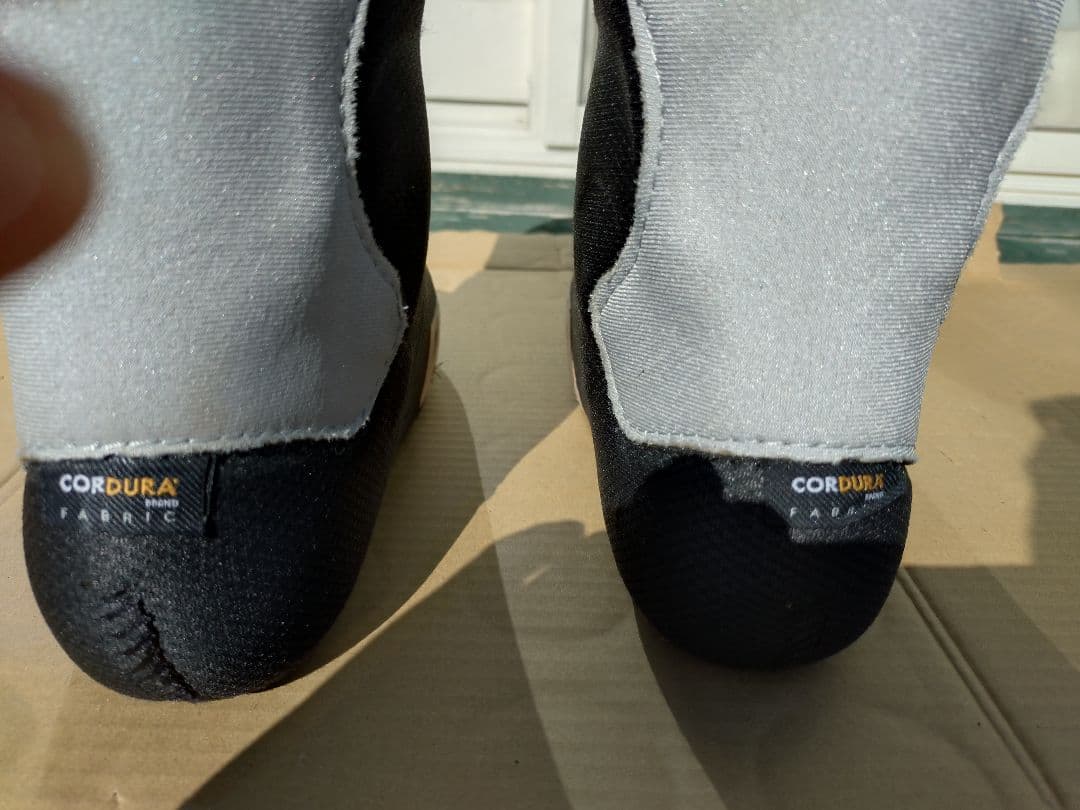 DEELUX　Free69ハ−ドブ−ツ