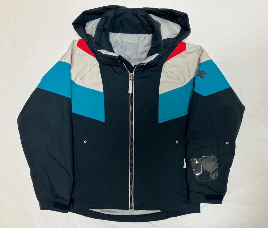 デサント 子ども用スキーウェア ※サイズ 120 130 140 調整可能