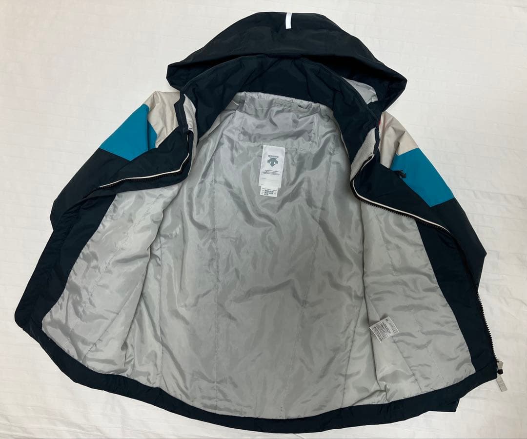 デサント 子ども用スキーウェア ※サイズ 120 130 140 調整可能