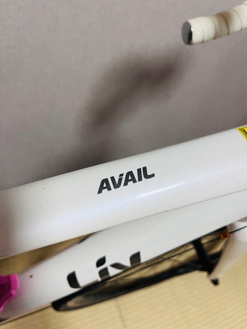 【ロードバイク】【LIV】【AVAIL】【女性用】