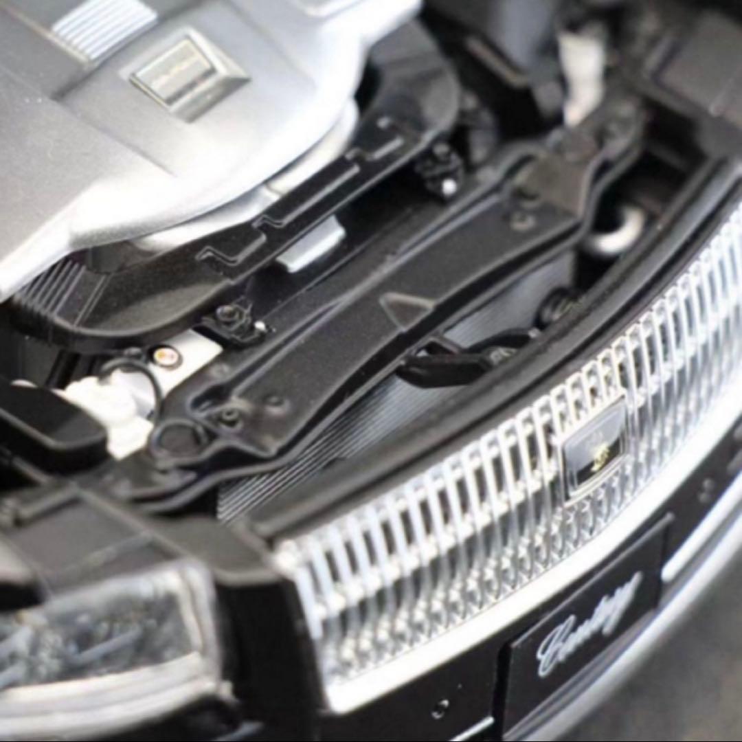 LCD製 1:18 トヨタ センチュリー 合金製フルオープンモデルカー　ブラック