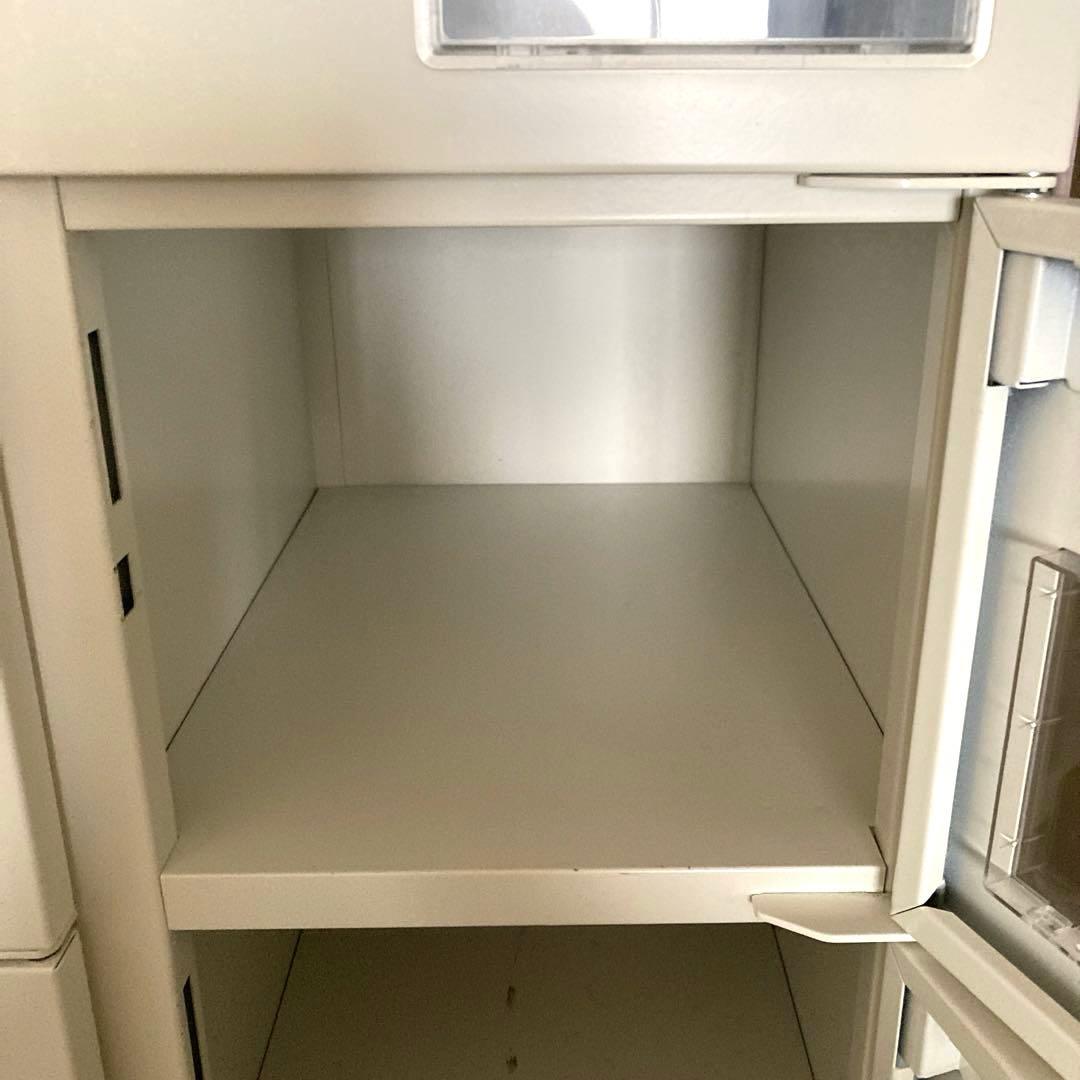 多人数ロッカー　鍵付きロッカー　シューズロッカー　14人用　番号付き