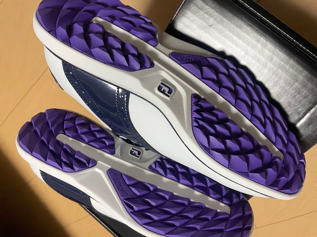 新品未使用　FootJoy ゴルフシューズ　ホワイト23センチ
