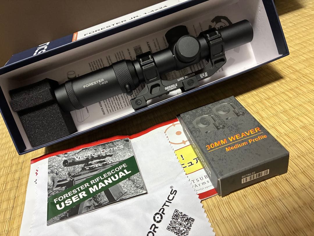 ベクターオプティクス　FORESTER JR. 1-4x24 ガイズリーマウント