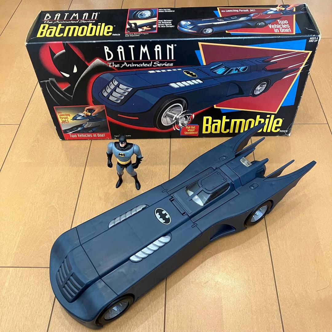 ケナー　フィギュア　バットモービル　コンバットベルトバットマン付き！