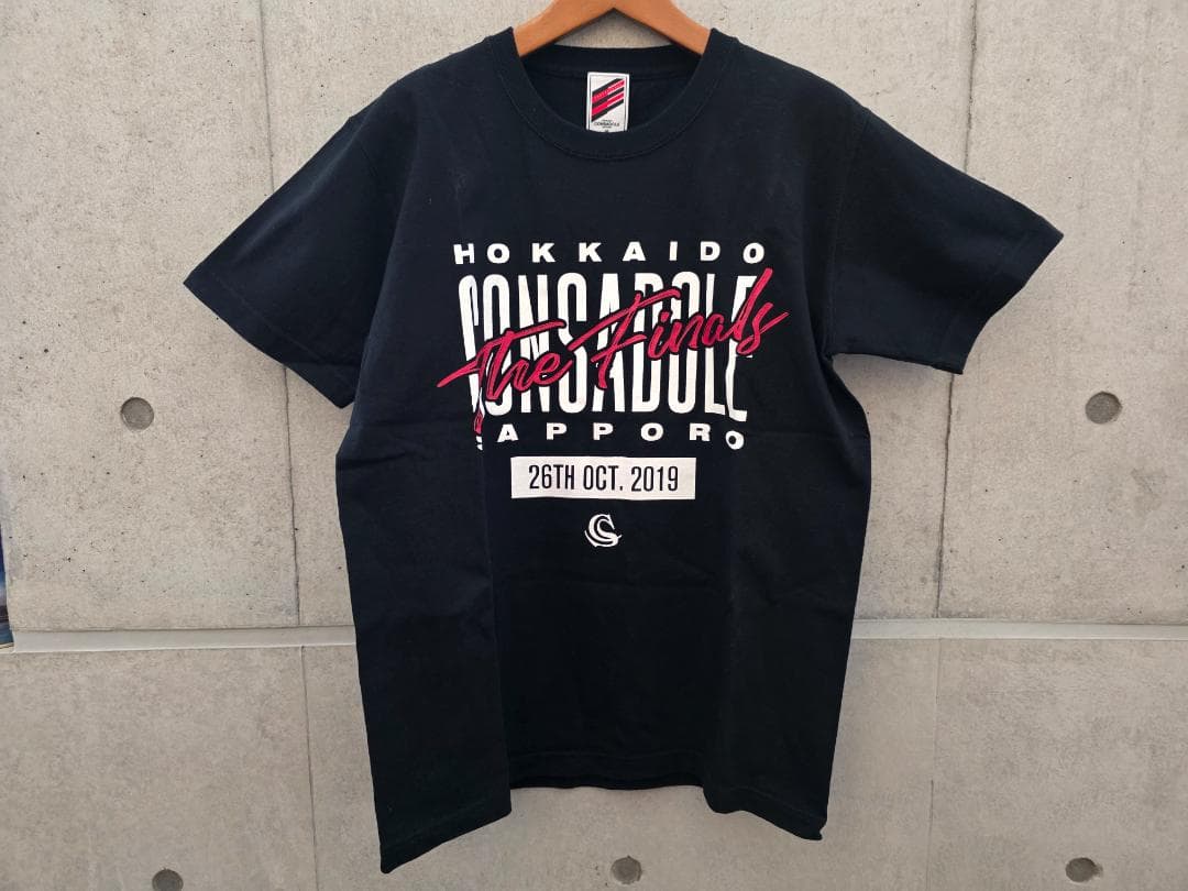HOKKAIDO CONSADOLE 記念限定Tシャツ M 黒　パンフレット付