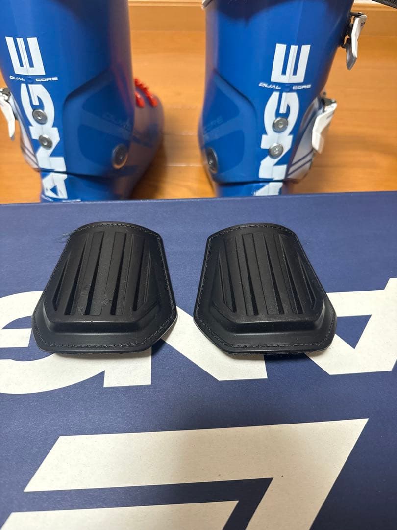 【美品】LANGE RS130 スキー用ブーツ