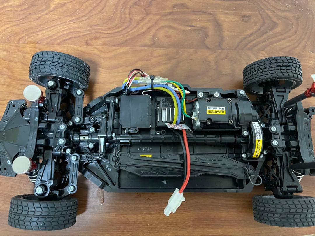 【鑑賞用】トヨタ クラウンパトカー ラジコン