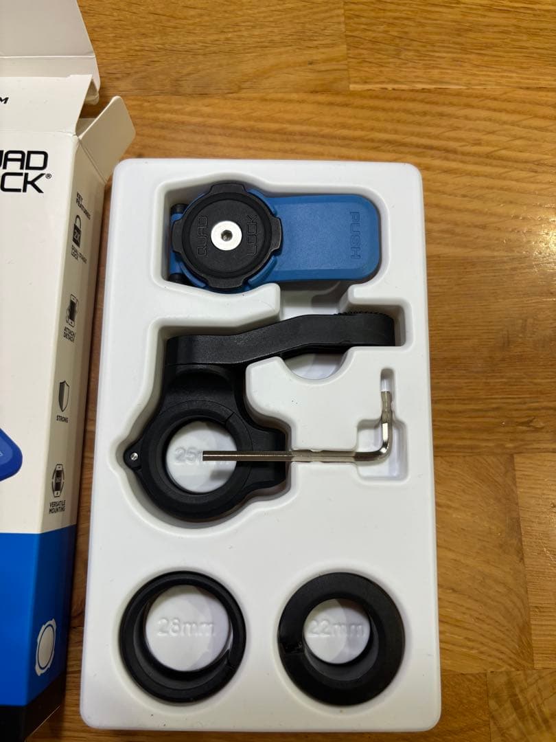 QUAD LOCK ハンドルバーマウント、衝撃吸収ダンパー