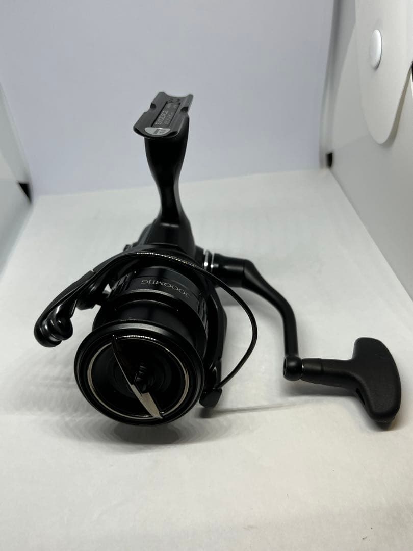 【新品未使用】シマノ スピニングリール 21エクスセンス 3000MHG